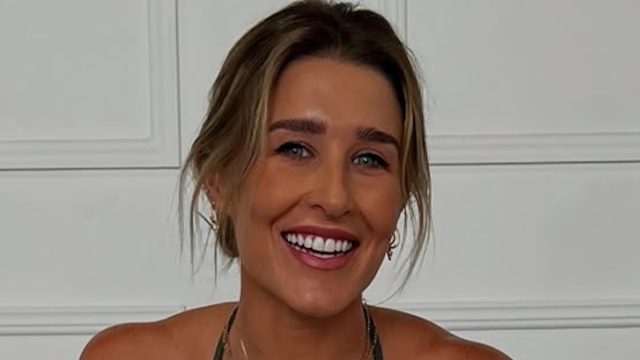 Julia Woodford, news