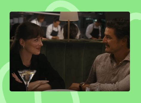 Materialists scene with Dakota Johnson and Pedro Pascal's characters on a date
