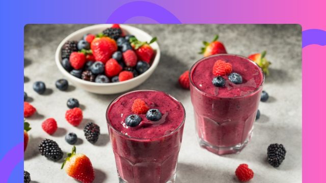berry smoothie in two glasses