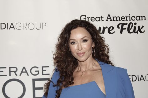 CSI Miami’s Sofia Milos in Bikini Has “That Dolce Vita Glow”